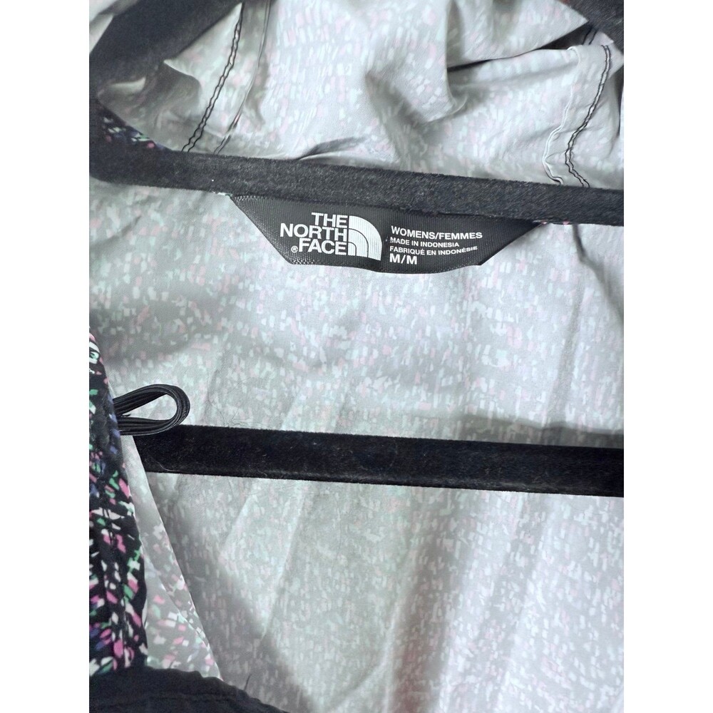 The North Face 'Flyweight' Hooded Jacket Medium - Picture 4 of 11